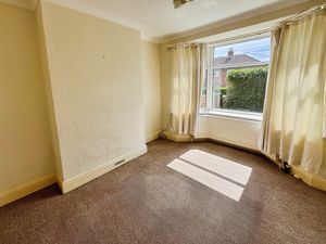 Lounge- click for photo gallery